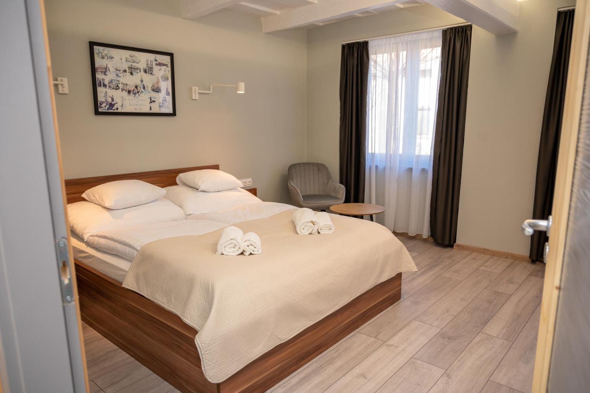 Tuenderkert Apartman ยูลา ภายนอก รูปภาพ
